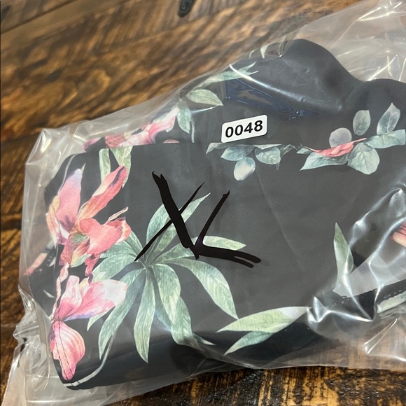 Floral High-Waisted Swim Bottoms - Picture 8 of 9